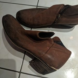 Steve Madden booties